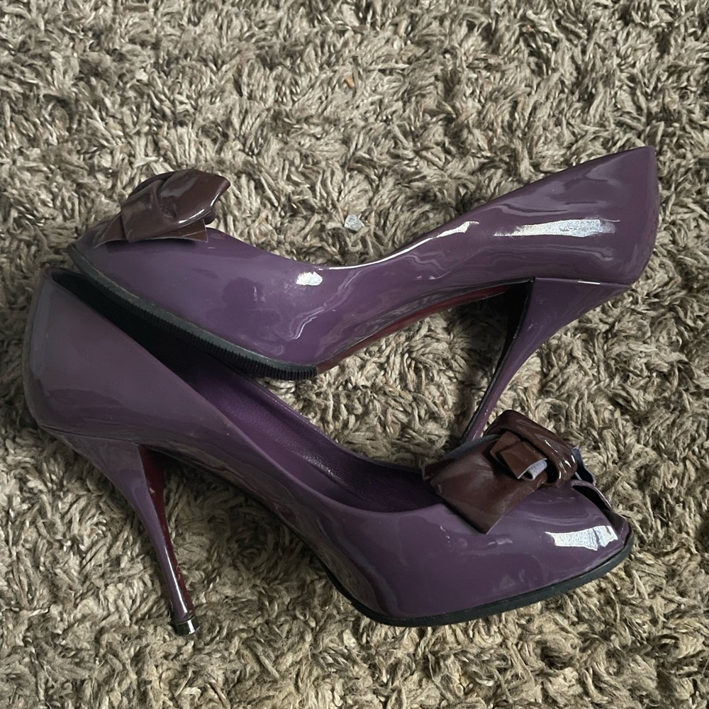 Miu Miu Purple Heels with Bow Accent - Picture 6 of 6